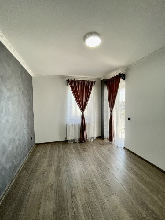 Apartament Ultrafinisat, 3 camere, Marul de Aur