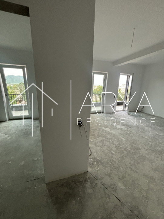 Apartament 3 camere cu terasa, str. Anton Pann